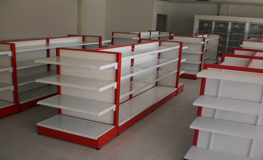 Estantes Metálicos para Tiendas